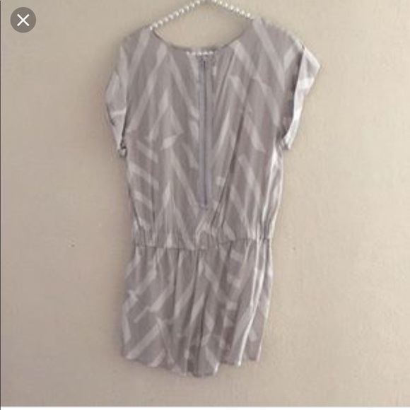 Armani Exchange short romper - Picture 2 of 6